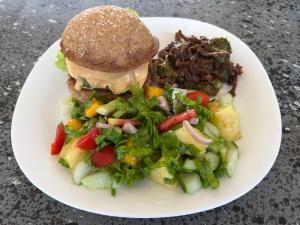 PRIDE LANDS SAFARI LODGE
