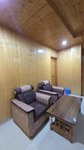 LakeDaze Cafe & Stay Shangarh
