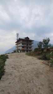 LakeDaze Cafe & Stay Shangarh