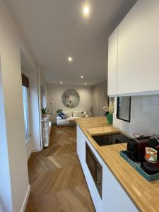 Newly renovated studio in the heart of Montmartre