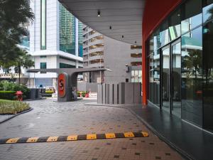 Sky Suites KLCC Luxury Apartment near Twin Tower