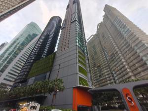 Sky Suites KLCC Luxury Apartment near Twin Tower