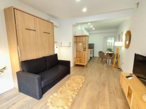 Travel Habitat Marina & Coast Loft
