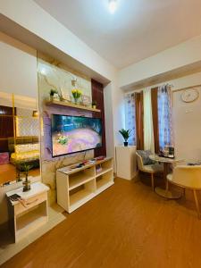 G335 Place at SMDC Cheers Residences by Chyns Suite