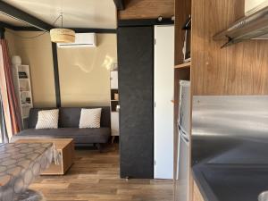 Chalet Mobil-home récent à 300 mètres de la plage