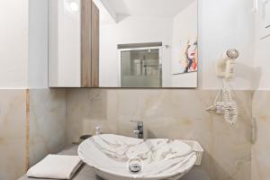 Castle Suite img6
