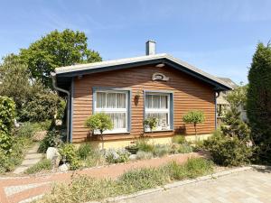 Ferienhaus Thea mit Terrasse