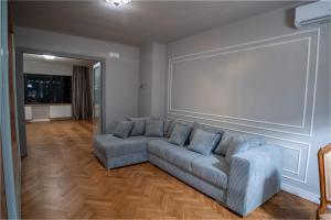 Barrique Eminescu 143 - Private Pool - Breakfast Delivered & Minibar - Old town