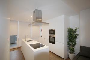 Two-Bedroom Apartment room in Lisbon Domus 74 by amcf