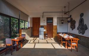 SaffronStays Nightingale - Pet Friendly 3BR Private Pool Villa