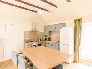Keepers Cottage - Uk30246