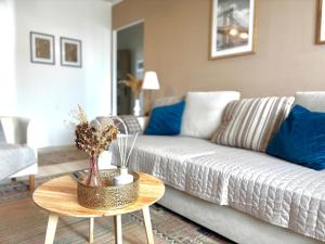 Samaria Central Apartment