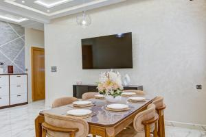 Central & Elegant Apartment near Café Blanco Fez