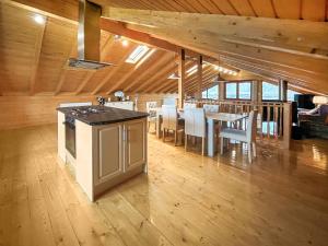 Albatross Lodge