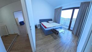 Spacious 4-bedroom apartment for 8 people