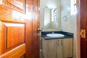 South b, Nairobi Cloud 13 Studio Apartment