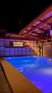 RedRoof Siargao Rooms