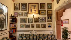Mahal Khandela-A Heritage Hotel