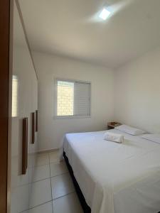 Apto 5min a pé Praia Perequê-Açu 2 dorm com suíte