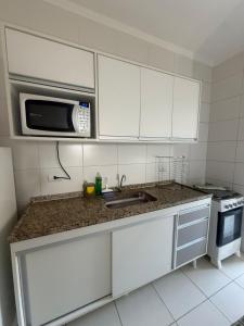Apto 5min a pé Praia Perequê-Açu 2 dorm com suíte
