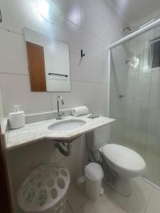 Apto 5min a pé Praia Perequê-Açu 2 dorm com suíte