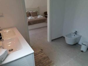 Gardens Pool by FHR Golf, piscina e parking