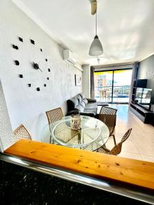 Bonito apartamento con piscina y playa Cala de Finestrat