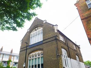 Historic Loft Near Canary Wharf - Pass the Keys