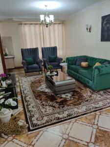 spacious 1bedroom- apartment