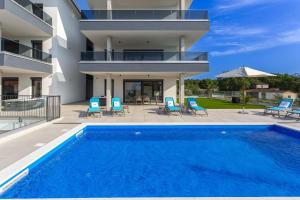 Apartments Luna