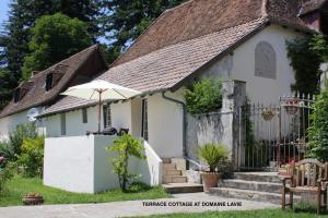 Domaine Lavie - 5 individual holiday homes perfectly located between Biarritz & the Pyrénées mountains