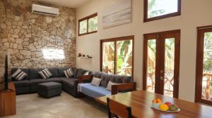 Casa Mayali - Walk to Lagoon