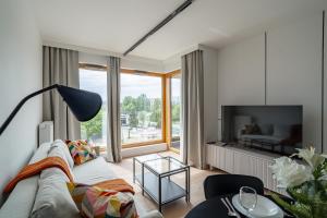 Portowa M1 - Vistula River nearby, Parking, Balcony - by Rentujemy