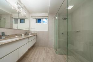 Olas del Mar Beachfront by Playa Caracol Resorts