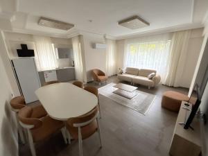 Berm Suites