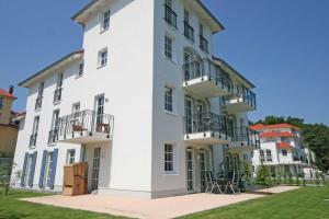 Haus Meeresblick - Ferienwohnung C 001 Dünenblick mit Terrasse