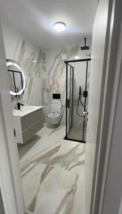 Studio Azzurro White Titanic
