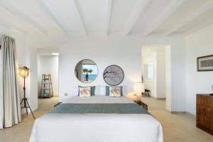 Villa Lumina by Aura Villas