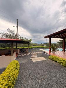 Casa campestre con piscina y Jacuzzi