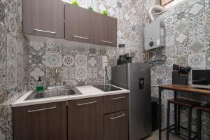 Elegant Historic 2BR with Quiet Patio Walk to Zocalo