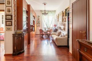 GuestHost - Library Appartment - Teresas House