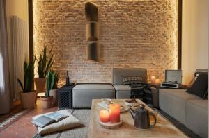 Spacest - Carrer dEnric Granados D