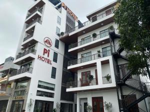 Pi Hotel