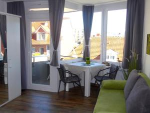36 II - Holiday apartment with sea view - North-facing balcony