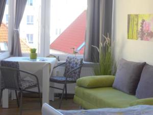 36 II - Holiday apartment with sea view - North-facing balcony