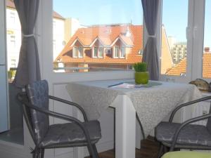 36 II - Holiday apartment with sea view - North-facing balcony