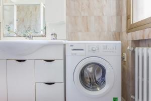 Smart Stay near Policlinico & City Center