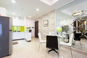 The Tresor Central Saigon Walk to District 1 Free Gym