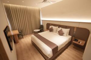Regenta Place Hitech City, Hyderabad , A Royal Orchid Hotels Brand