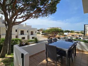 Falésia Townhouse - Walk to Beach - Pool - Garage